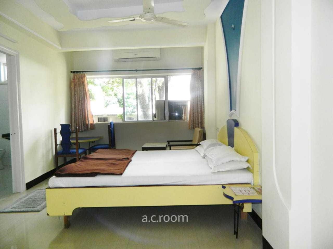 โรงแรมไวศาลี นาสิก ภายนอก รูปภาพ